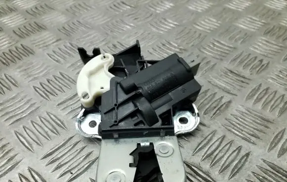 Audi A4 S4 B8 8K Tailgate/trunk/boot lock/catch/latch 4F5827505D