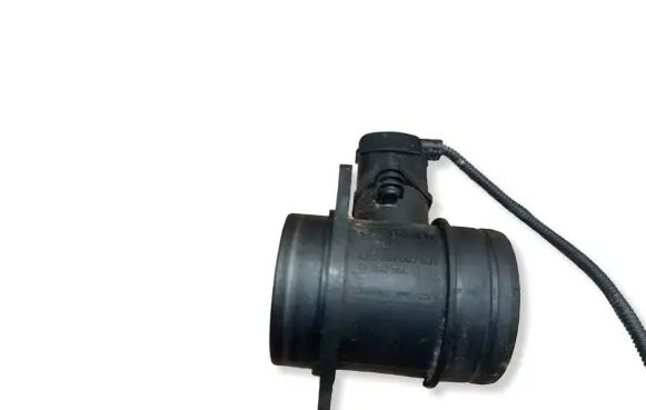 Audi A4 S4 B5 8D Mass air flow meter 0281002531 038906461B