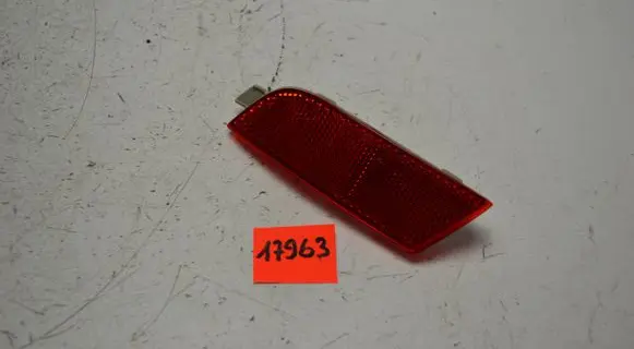 Nissan Note (E11) Rear tail light reflector 25024740