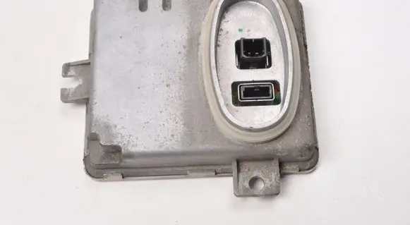 Volvo V70 Xenon control unit/module 6948180
