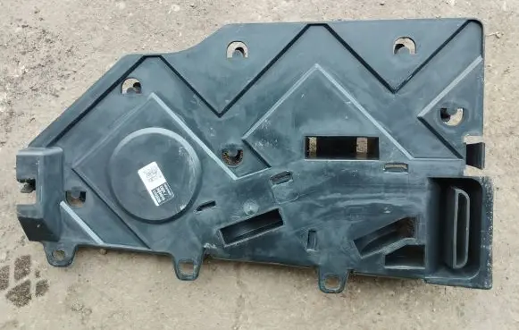 Peugeot Partner Glove box lid/cover 9680933880