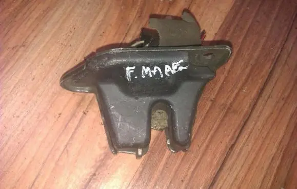 Fiat Marea Tailgate/trunk/boot lock/catch/latch