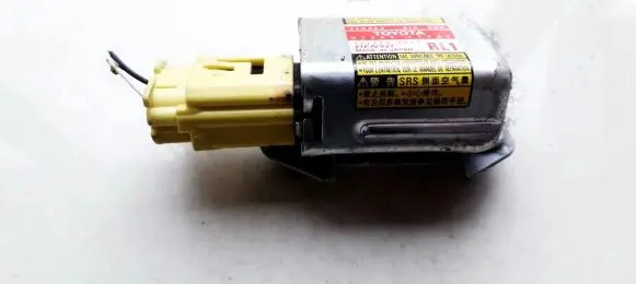 Toyota Prius (XW20) Airbag deployment crash/impact sensor 8986047040 89860-47040