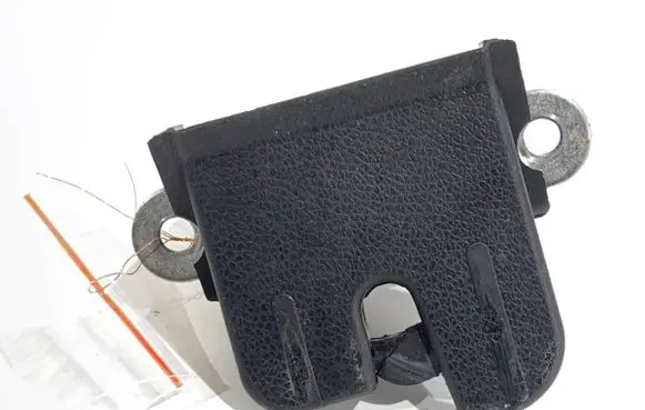 Volkswagen Golf Plus Tailgate exterior lock 5M0827505E
