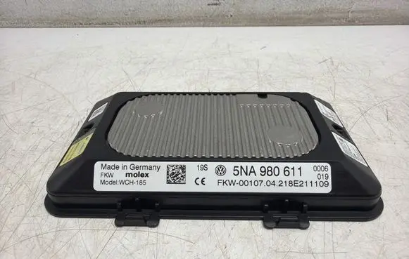 Skoda Kamiq Wireless charging module 5NA980611 FKW00107042 04E18E211109