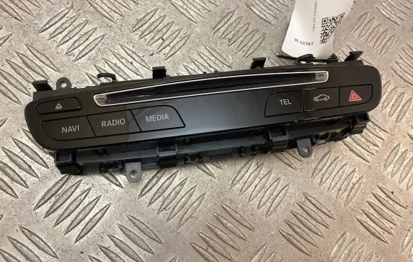 Mercedes-Benz GLC X253 C253 Head unit multimedia control A2059055201