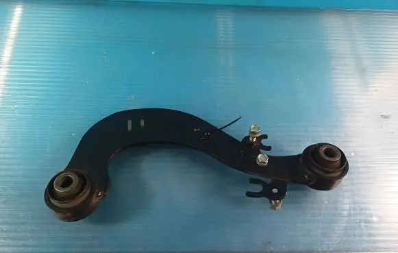 Toyota Sienna XL40 IV Front control arm