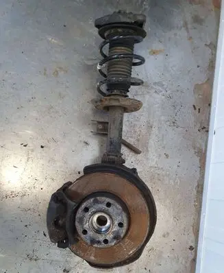 Mercedes-Benz B W246 W242 Front wheel hub spindle knuckle