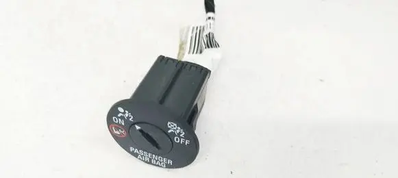 Opel Insignia A Passenger airbag on/off switch 13577258