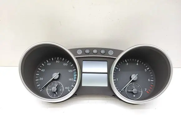 Mercedes-Benz ML W164 Speedometer (instrument cluster) A1645407048
