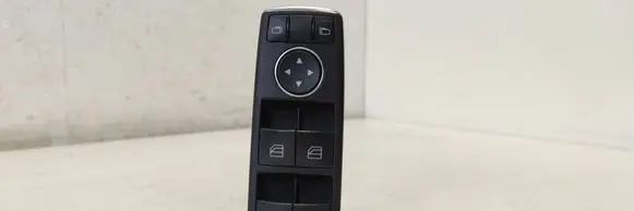 Mercedes-Benz C W204 Electric window control switch A2049055302 2049055302