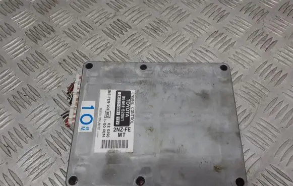 Toyota Yaris Engine control unit/module 89661-52081