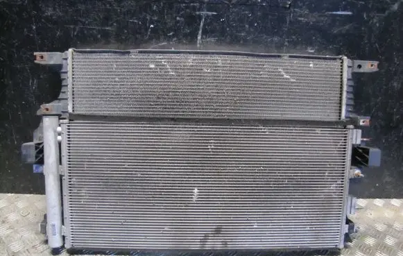 Ford Mondeo MK V Coolant radiator DG938005CC RAD037