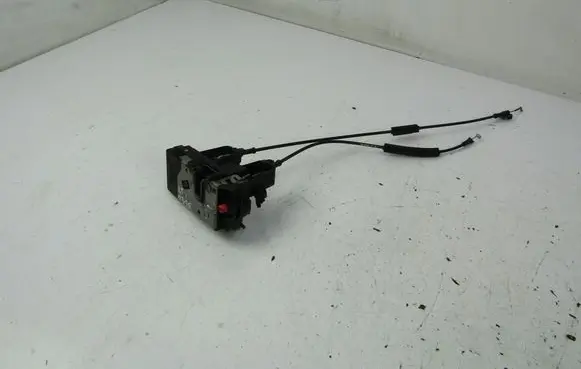 Opel Vectra C Rear door lock 13157758