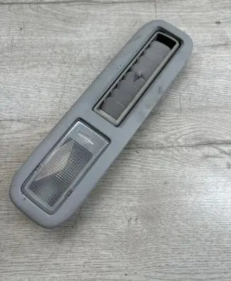 Mitsubishi Grandis Rear seat light MR962022ZZ 1158259