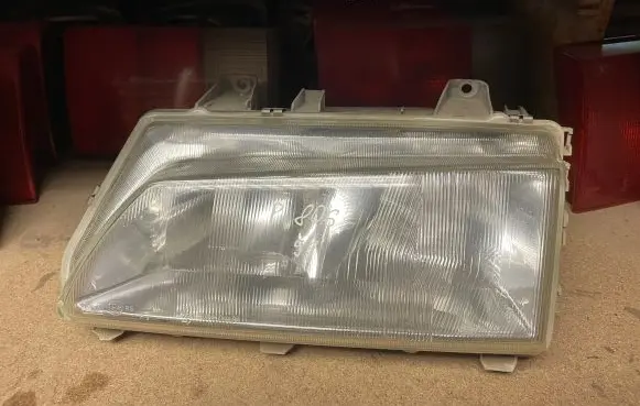 Peugeot 806 Headlight/headlamp 60979770 60979770G
