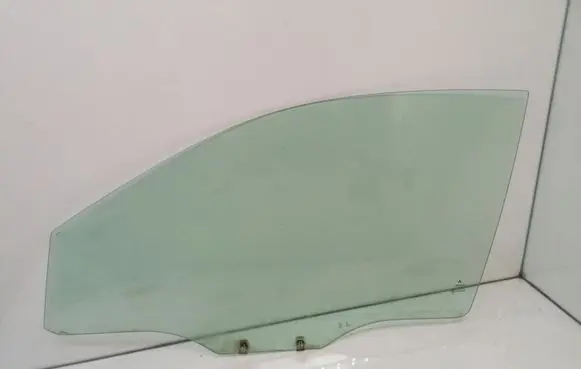 Mitsubishi Space Star Front door window glass four-door