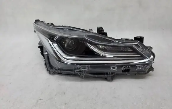 Toyota Corolla E210 E21 Headlight/headlamp 81110-02T50-00