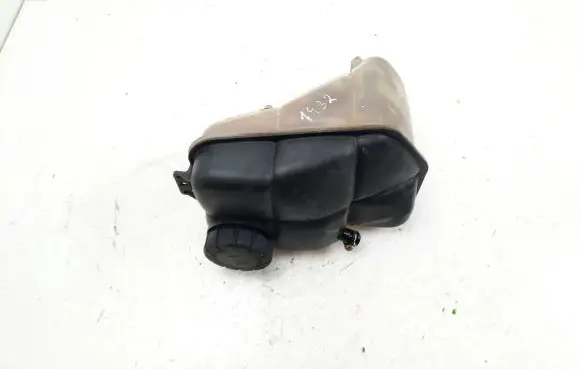 Mercedes-Benz E W211 Coolant expansion tank/reservoir A2115000049