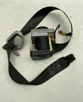 Volkswagen Golf IV Front seatbelt 1J3857705J 33004431 11029957131426