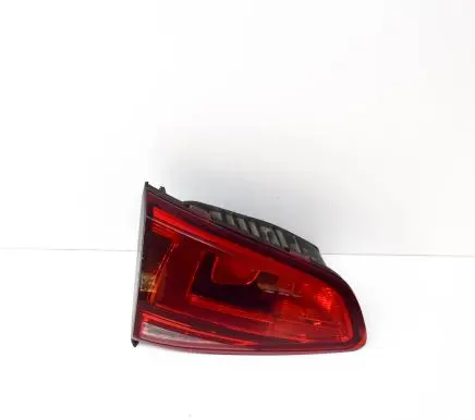 Volkswagen Golf VII Tailgate rear/tail lights 5G0945093P 90029155