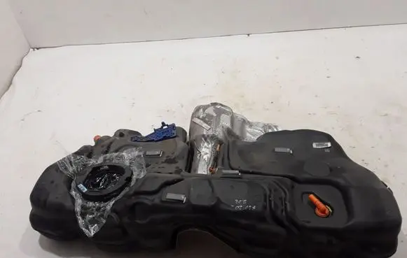 Volvo S60 Fuel tank 31459967
