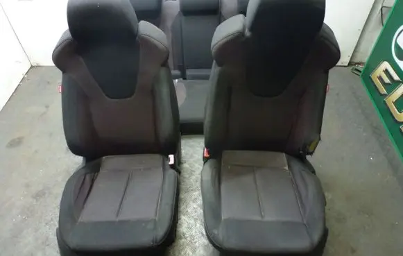 Seat set