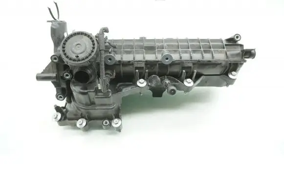 Mercedes-Benz CLA C118 X118 Intake manifold A2821402000