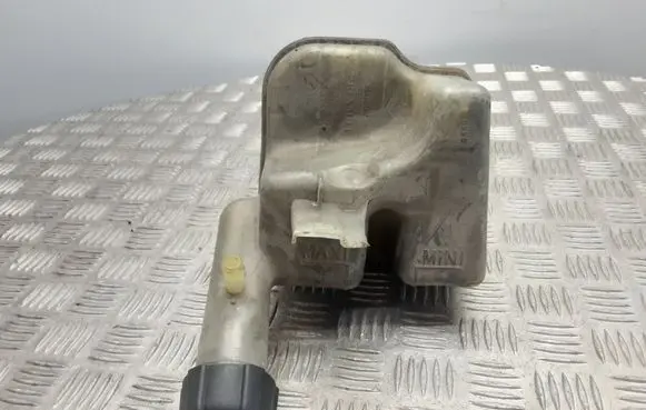 Renault Laguna II Coolant expansion tank/reservoir 8200008864