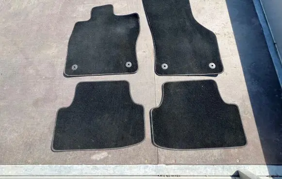 Volkswagen Golf VII Car floor mat set 5G1863011 G387AAA 21702A