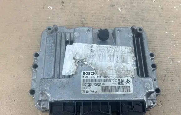 Peugeot 207 Engine control unit/module 9663755480 0281013868 EDC16C34