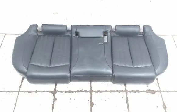 Rear seat