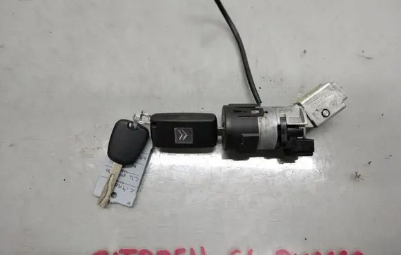 Citroen C4 Grand Picasso Ignition lock 9663123380