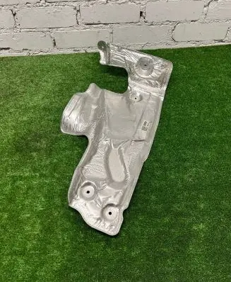 BMW M4 G82 G83 Exhaust heat shield 8080534