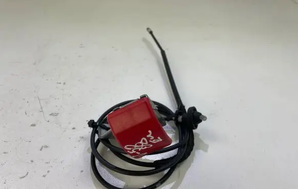Volvo V50 Engine bonnet (hood) release handle