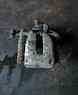 Peugeot Partner Rear brake caliper