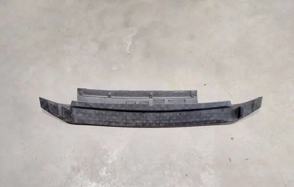 Audi Q7 4L Front bumper foam support bar 4L0807550E
