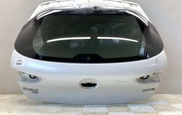 Mazda 3 Tailgate/trunk/boot lid 