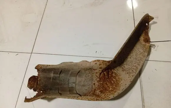 Renault Scenic I Exhaust heat shield 