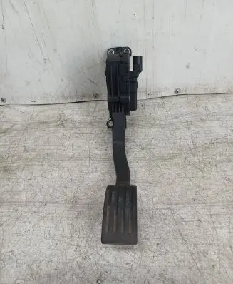 Ford Focus C-MAX Accelerator throttle pedal 3M519F836AF