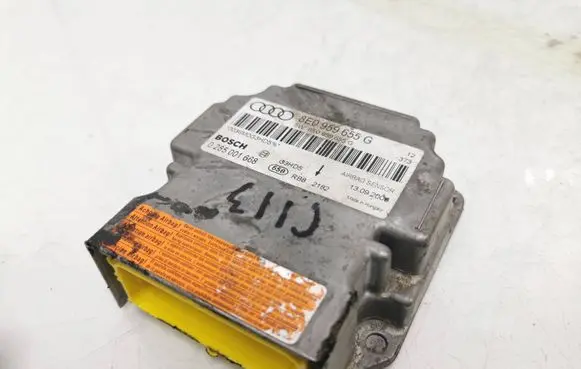 Audi A4 S4 B7 8E 8H Airbag control unit/module 8E0959655G 0285001668