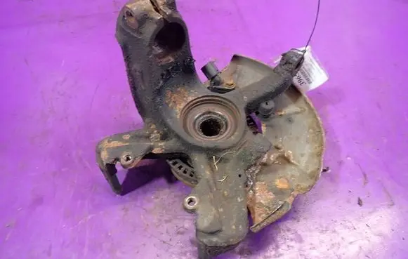 Volkswagen Golf IV Front wheel hub spindle knuckle