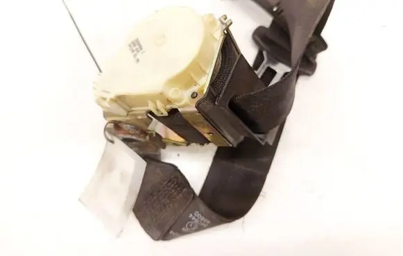 Volkswagen PASSAT B6 Rear seatbelt 33058994