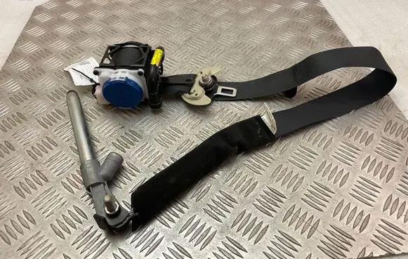 Mitsubishi Outlander Front seatbelt TKAH2EN006