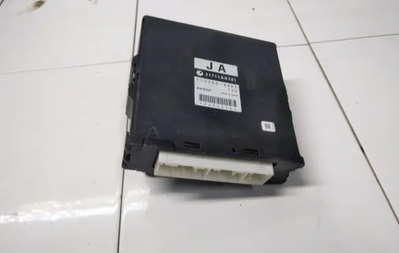 Subaru Outback Gearbox control unit/module 31711AH781 1122009465