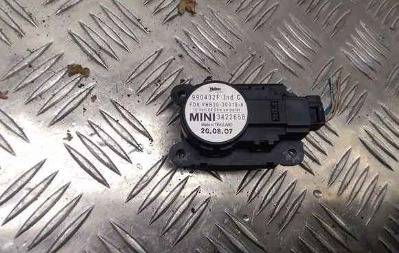 Mini One - Cooper Coupe R56 Air flap motor/actuator 3422658 990432F