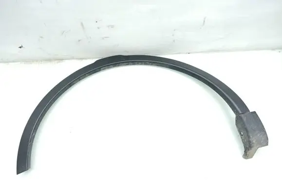 Land Rover Discovery Sport Front arch trim FK7216A075AB