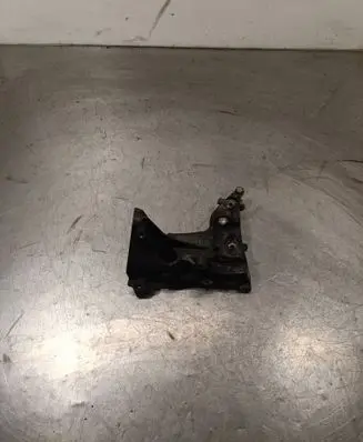 Peugeot 3008 I Generator/alternator bracket 9685991680
