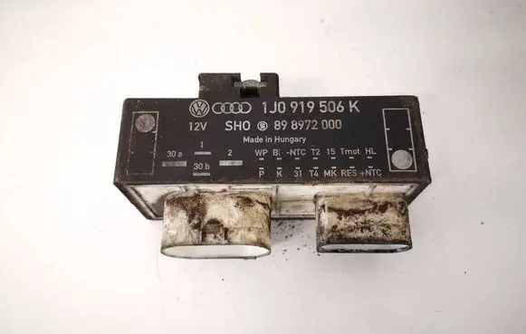 Audi A3 S3 8L Coolant fan relay 1j0919506k 898972000