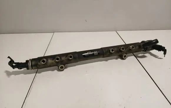 Volvo XC90 Fuel main line pipe 0445215023 001408L2 30757146